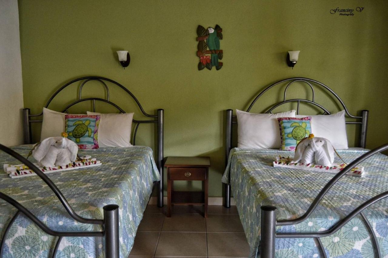 Hotel D'Lucia - Quebrada Ganado, Jaco, Costa Rica Экстерьер фото